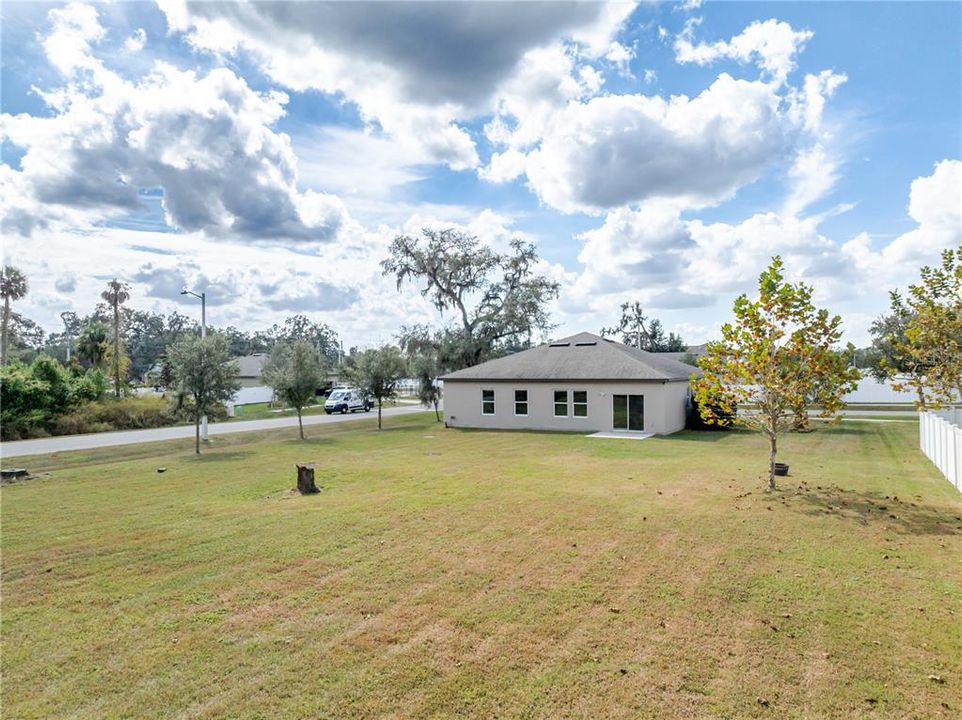 For Sale: $414,900 (3 beds, 2 baths, 1563 Square Feet)