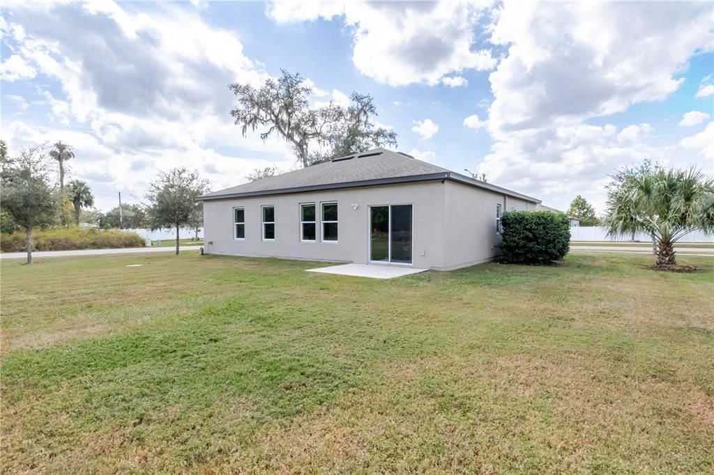 For Sale: $414,900 (3 beds, 2 baths, 1563 Square Feet)