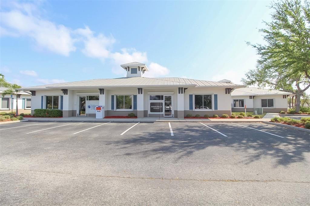 For Sale: $325,000 (0 beds, 0 baths, 1071 Square Feet)