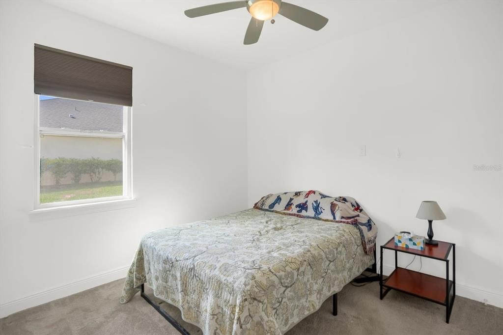 Activo con contrato: $385,000 (3 camas, 2 baños, 1651 Pies cuadrados)
