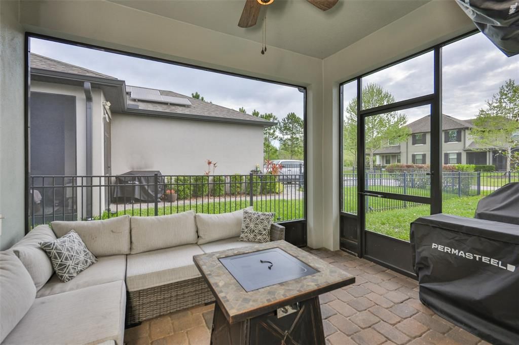 На продажу: $475,000 (3 спален, 2 ванн, 1765 Квадратных фут)