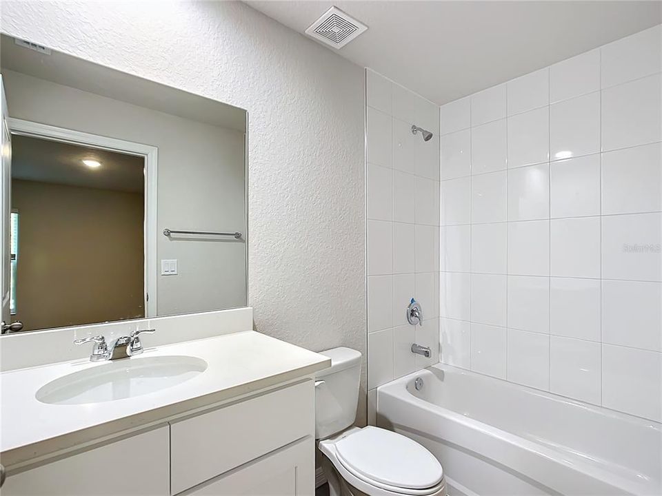 待售: $399,900 (4 贝兹, 0 浴室, 1968 平方英尺)