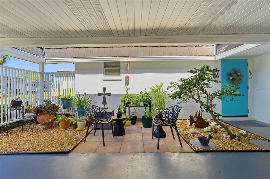 На продажу: $195,000 (2 спален, 2 ванн, 1040 Квадратных фут)