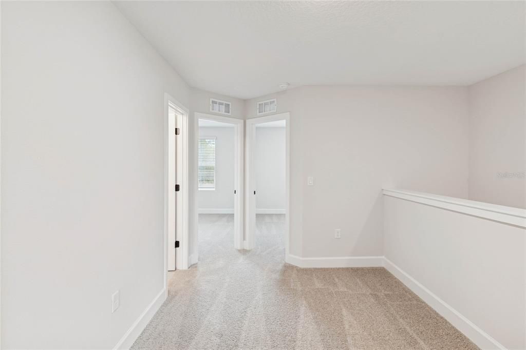 For Sale: $269,990 (3 beds, 2 baths, 1712 Square Feet)