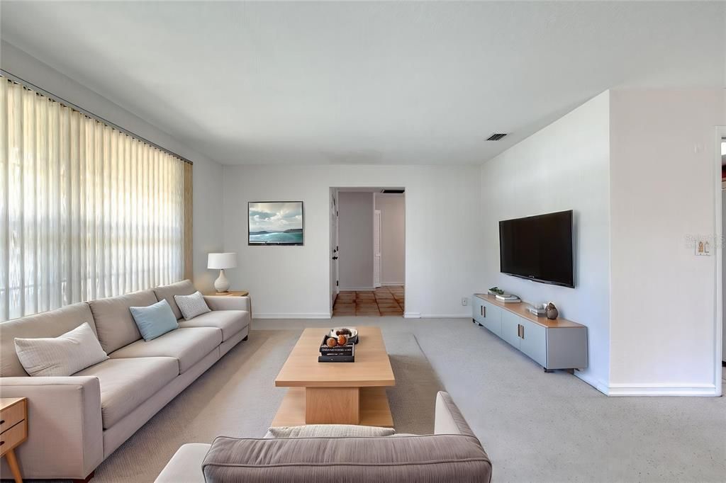 Active With Contract: $379,000 (3 beds, 2 baths, 2368 Square Feet)