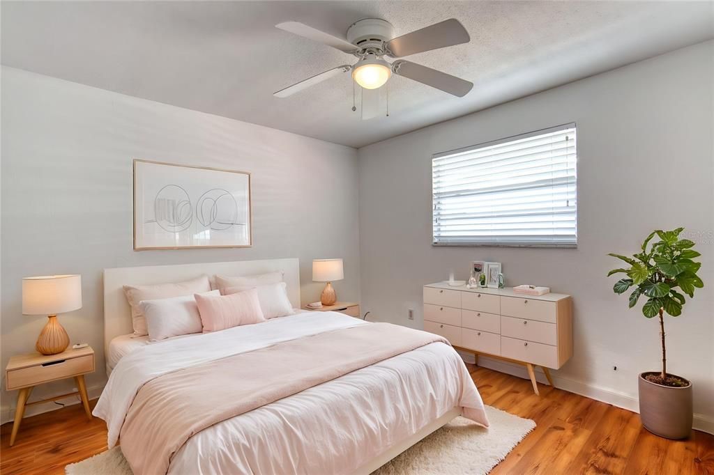 Active With Contract: $379,000 (3 beds, 2 baths, 2368 Square Feet)