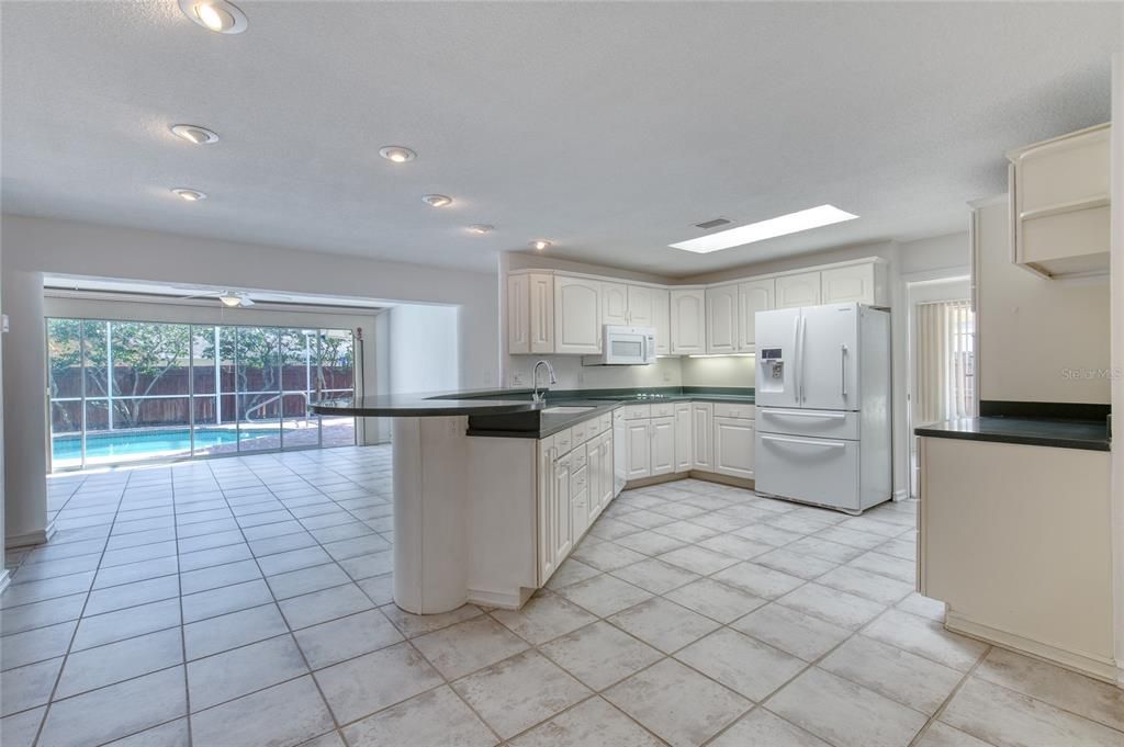 Active With Contract: $379,000 (3 beds, 2 baths, 2368 Square Feet)