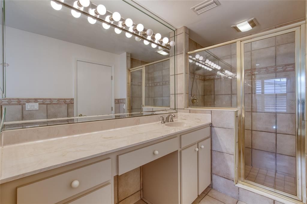 Active With Contract: $379,000 (3 beds, 2 baths, 2368 Square Feet)