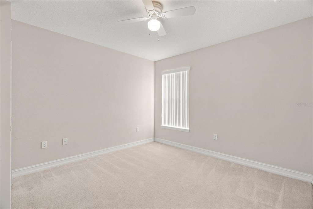 For Sale: $340,000 (4 beds, 2 baths, 2166 Square Feet)