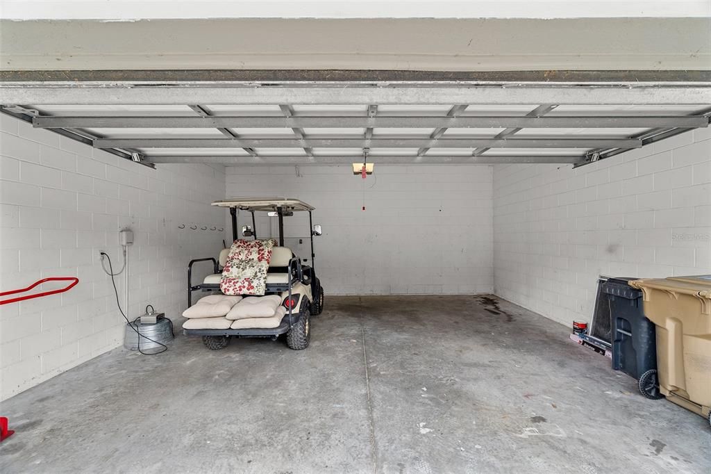 For Sale: $340,000 (4 beds, 2 baths, 2166 Square Feet)