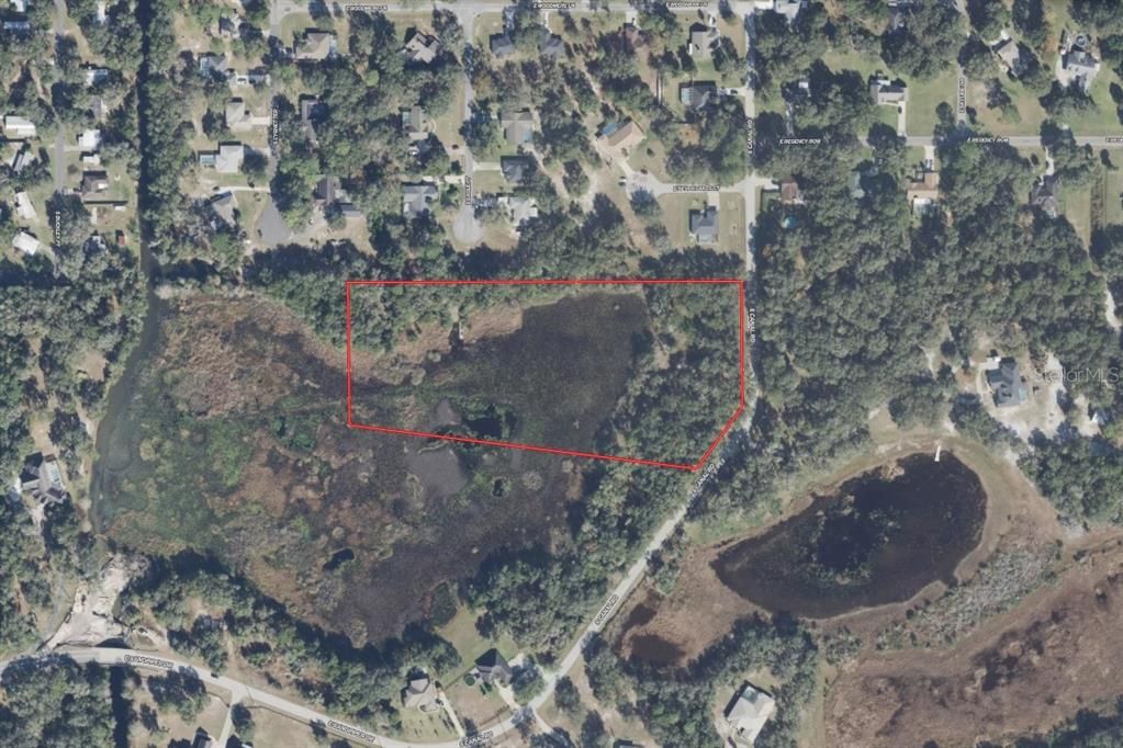 На продажу: $97,999 (7.70 acres)