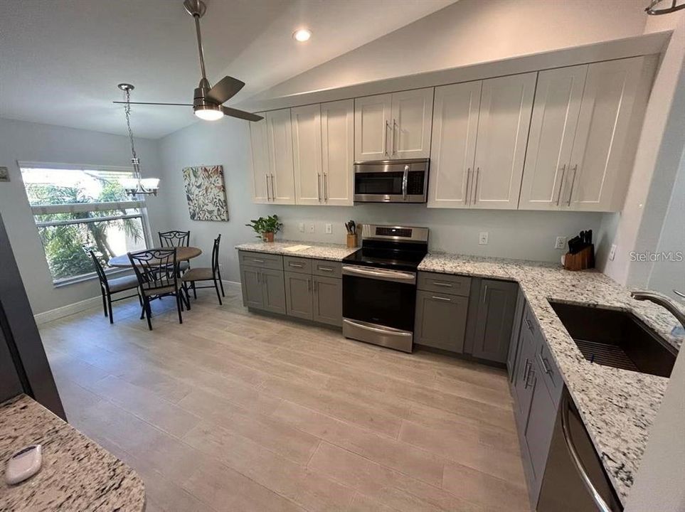 For Rent: $3,250 (2 beds, 2 baths, 1451 Square Feet)