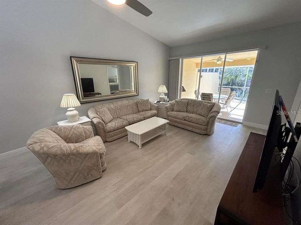 For Rent: $3,250 (2 beds, 2 baths, 1451 Square Feet)