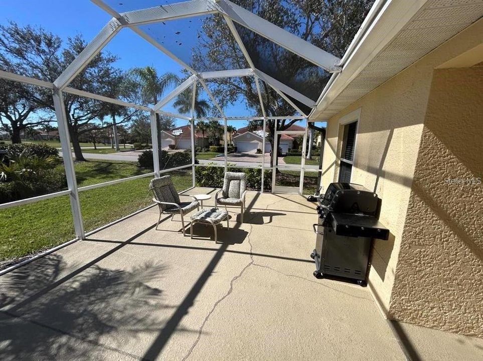 For Rent: $3,250 (2 beds, 2 baths, 1451 Square Feet)