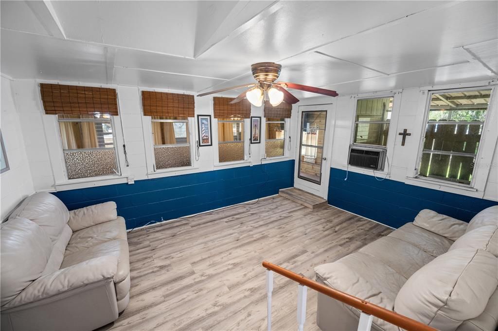 En Venta: $140,000 (2 camas, 1 baños, 792 Pies cuadrados)