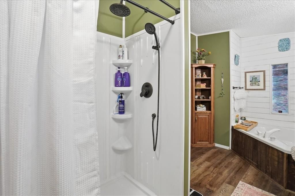 Activo con contrato: $157,500 (2 camas, 2 baños, 1368 Pies cuadrados)