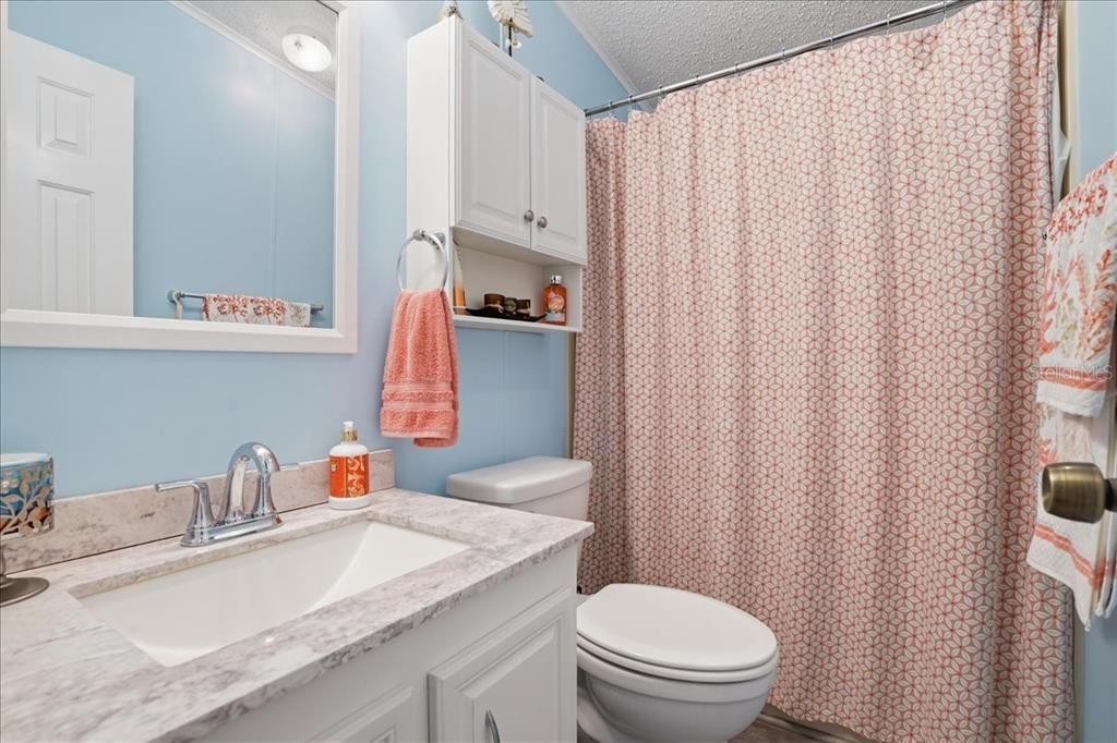 Activo con contrato: $157,500 (2 camas, 2 baños, 1368 Pies cuadrados)