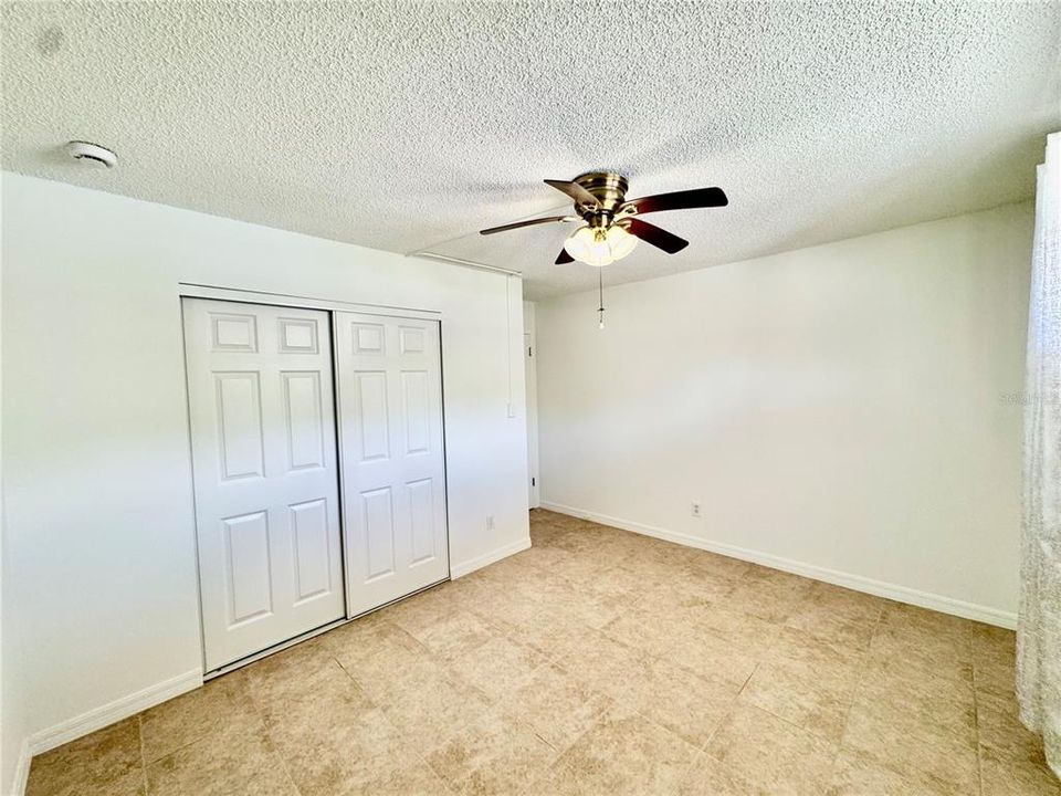 Active With Contract: $1,345 (1 beds, 1 baths, 586 Square Feet)