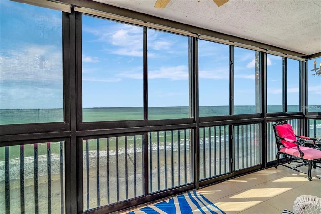 For Rent: $3,800 (2 beds, 2 baths, 1100 Square Feet)