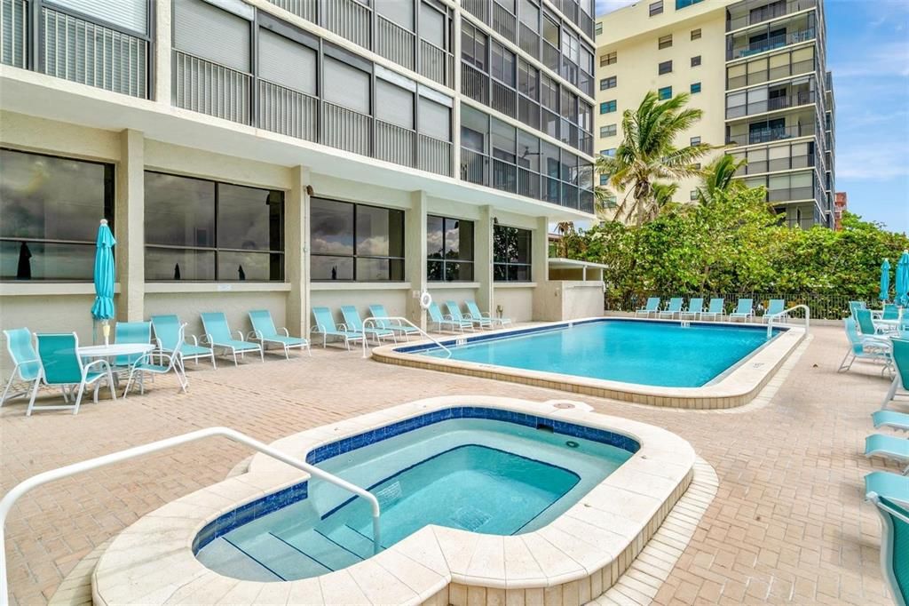 For Rent: $3,800 (2 beds, 2 baths, 1100 Square Feet)