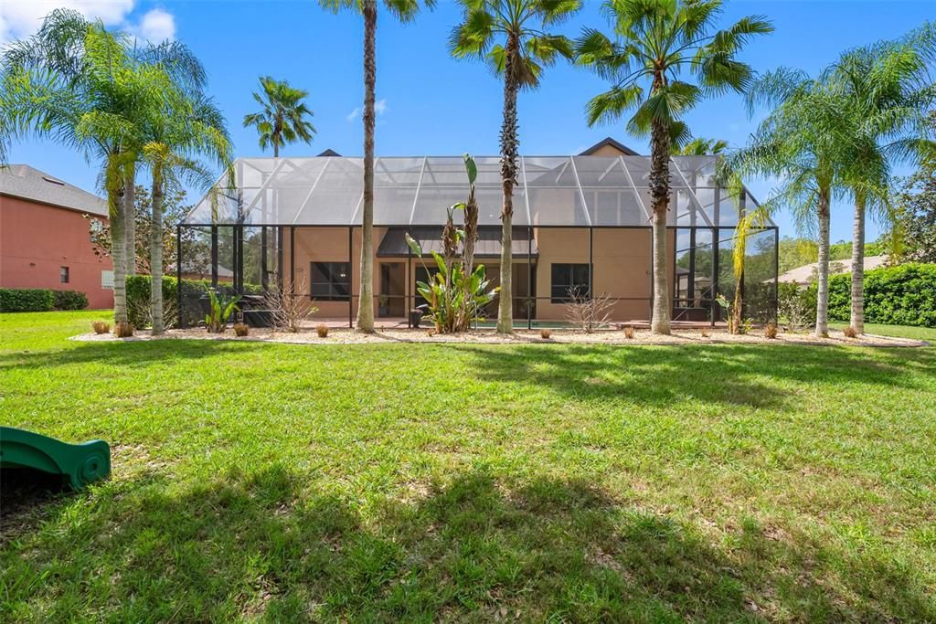 Activo con contrato: $875,000 (6 camas, 4 baños, 4300 Pies cuadrados)