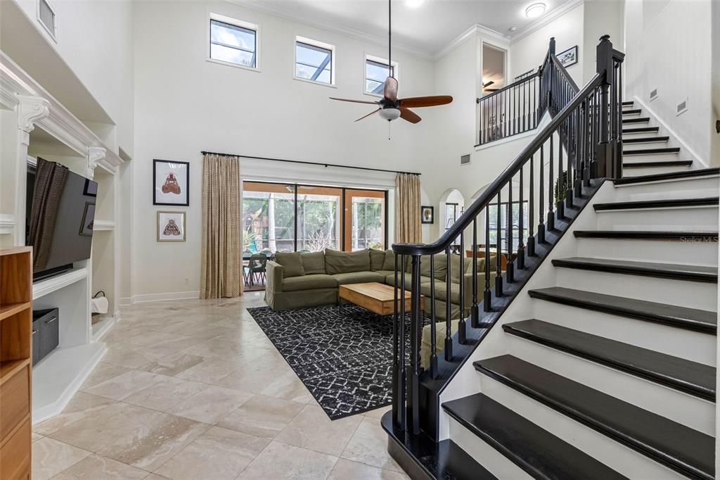 Activo con contrato: $875,000 (6 camas, 4 baños, 4300 Pies cuadrados)