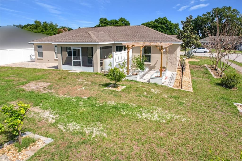 Activo con contrato: $299,950 (3 camas, 2 baños, 1504 Pies cuadrados)