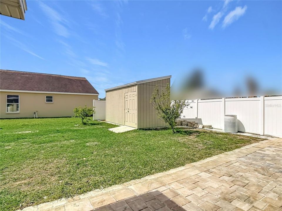 Activo con contrato: $299,950 (3 camas, 2 baños, 1504 Pies cuadrados)