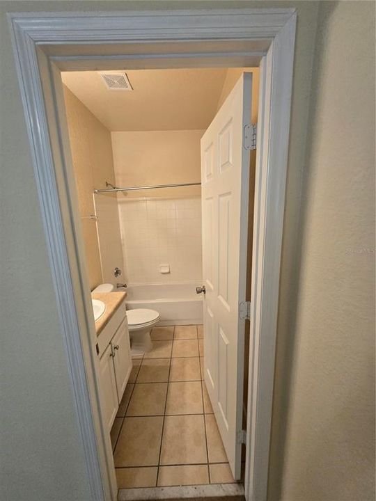 出租: $1,525 (2 贝兹, 2 浴室, 1275 平方英尺)