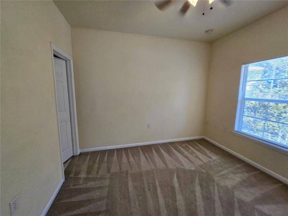 出租: $1,525 (2 贝兹, 2 浴室, 1275 平方英尺)