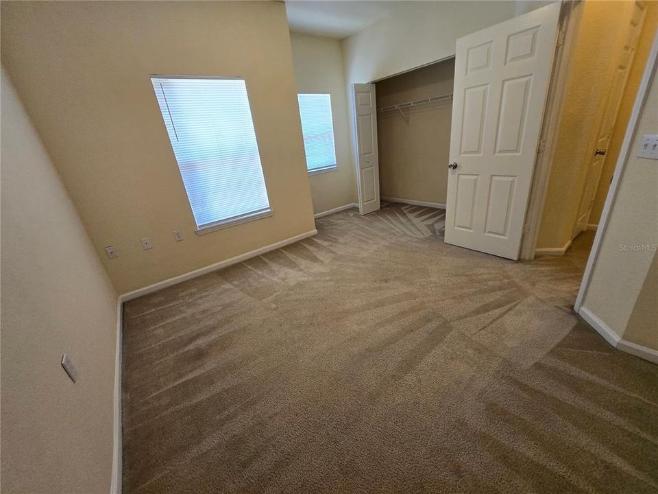 出租: $1,525 (2 贝兹, 2 浴室, 1275 平方英尺)