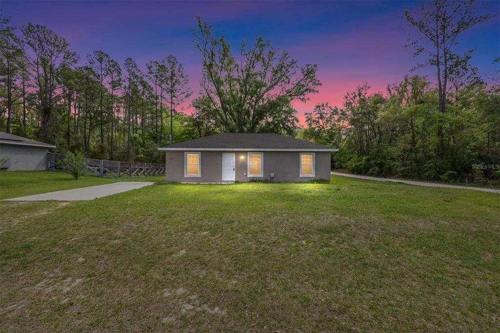 For Sale: $192,500 (3 beds, 2 baths, 1000 Square Feet)