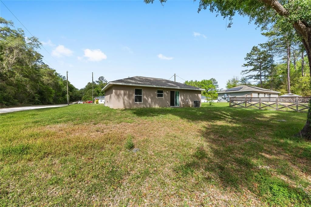 For Sale: $192,500 (3 beds, 2 baths, 1000 Square Feet)