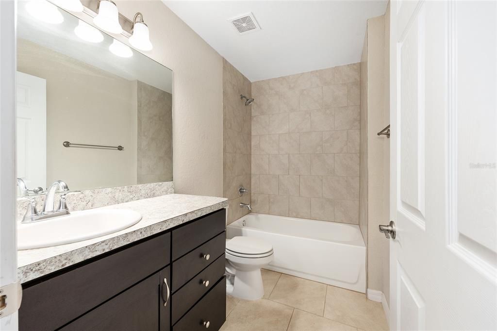 For Sale: $192,500 (3 beds, 2 baths, 1000 Square Feet)