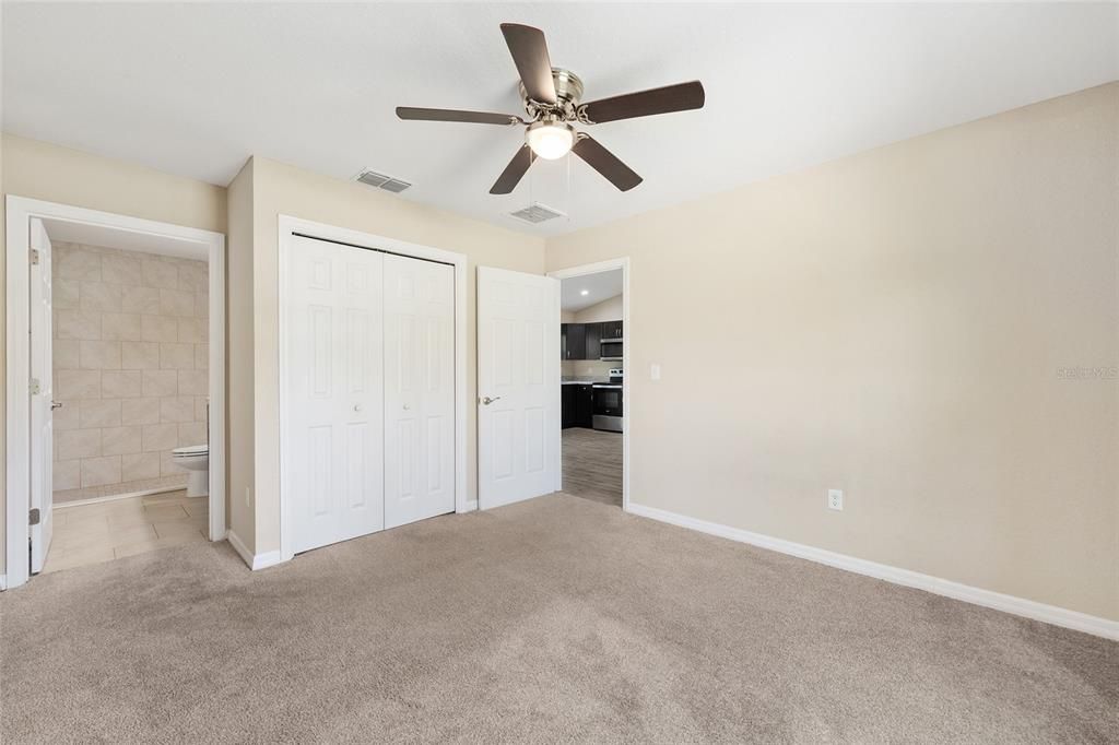 For Sale: $192,500 (3 beds, 2 baths, 1000 Square Feet)