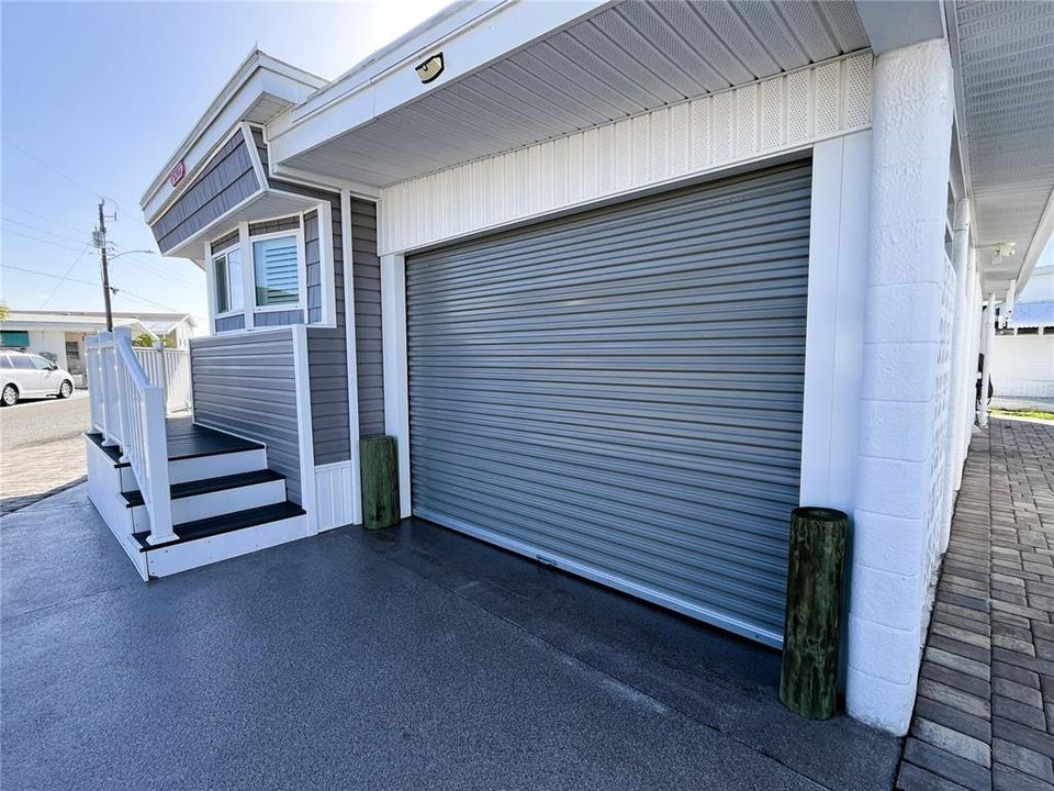 На продажу: $189,000 (2 спален, 1 ванн, 711 Квадратных фут)