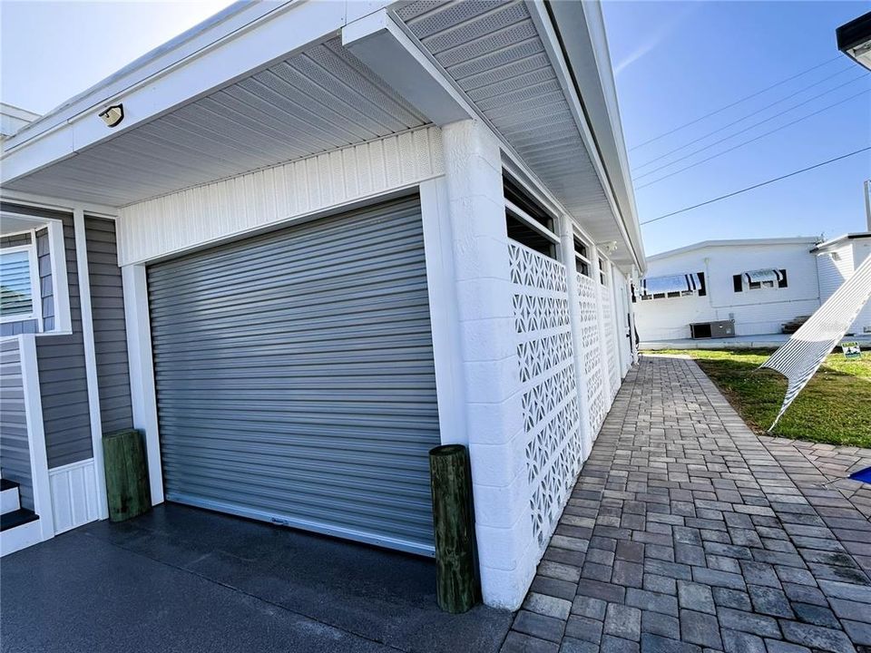 На продажу: $189,000 (2 спален, 1 ванн, 711 Квадратных фут)