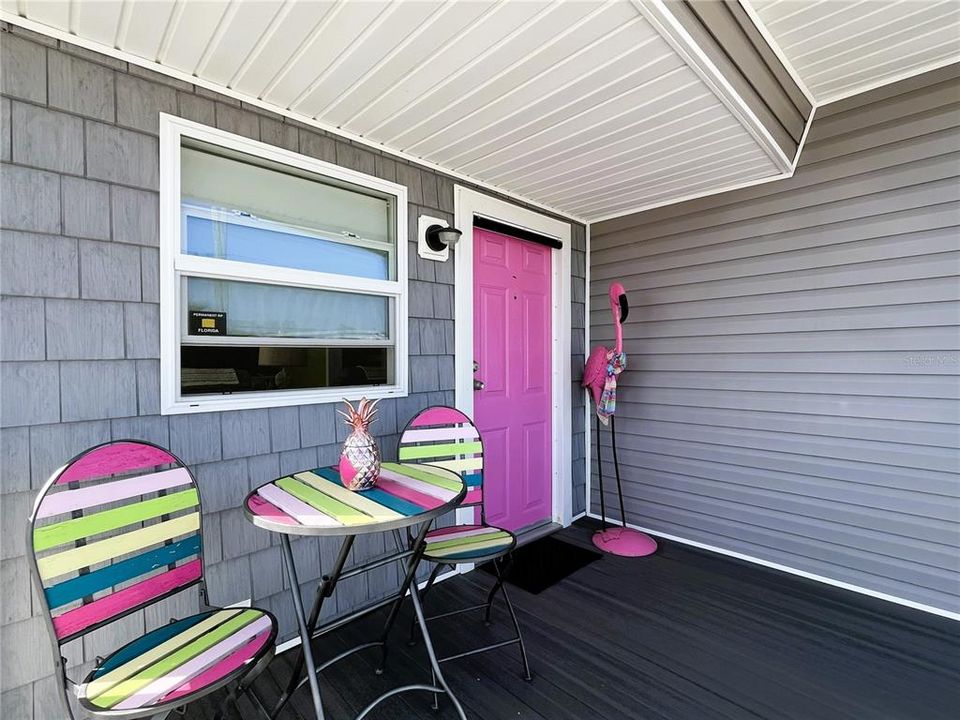 На продажу: $189,000 (2 спален, 1 ванн, 711 Квадратных фут)