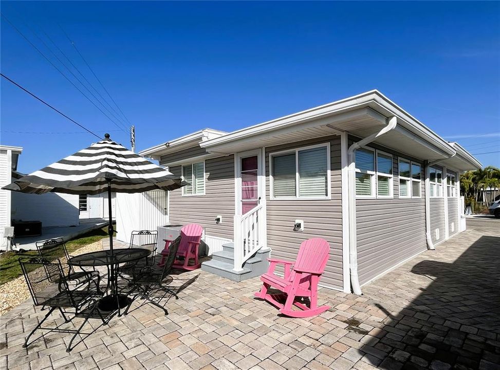 На продажу: $189,000 (2 спален, 1 ванн, 711 Квадратных фут)