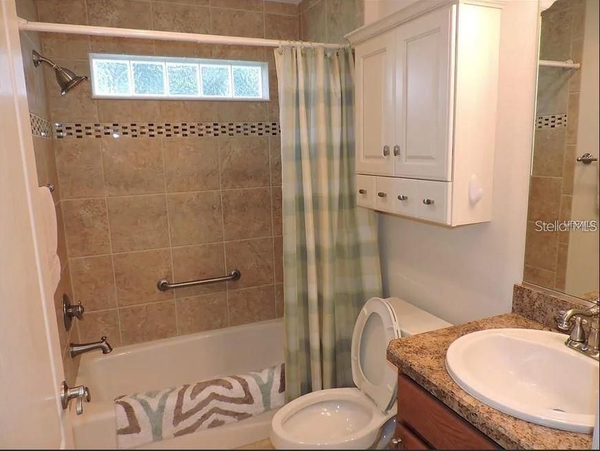 В аренду: $2,300 (3 спален, 2 ванн, 1551 Квадратных фут)