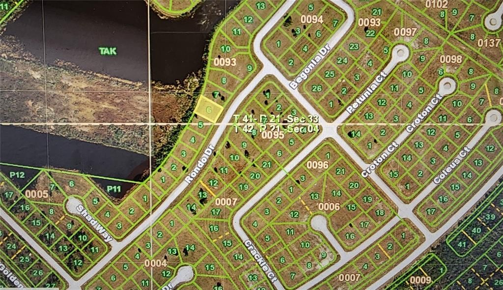 На продажу: $19,000 (0.18 acres)