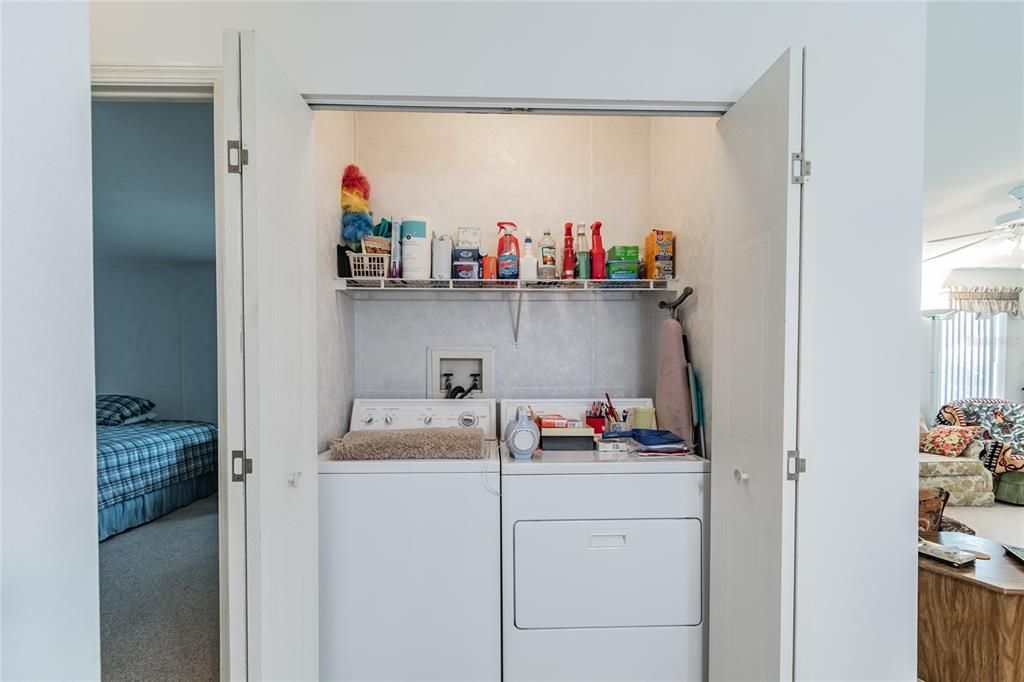 For Sale: $179,000 (2 beds, 2 baths, 1164 Square Feet)