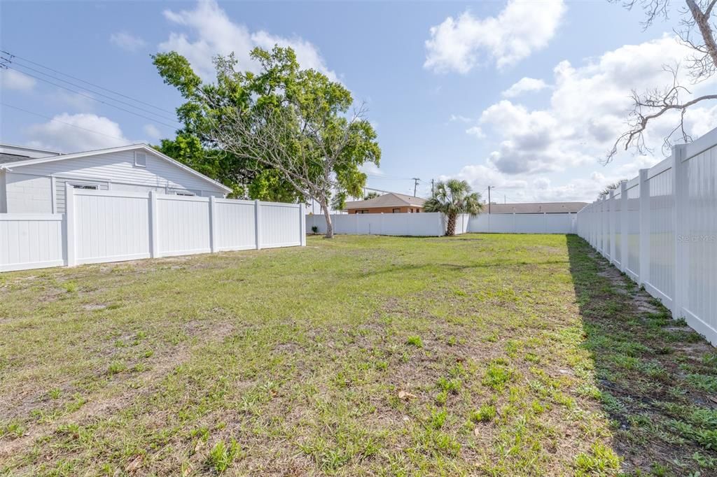 For Sale: $234,500 (3 beds, 2 baths, 1136 Square Feet)