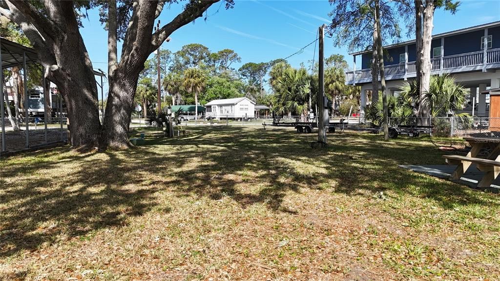 En Venta: $329,000 (0.40 acres)