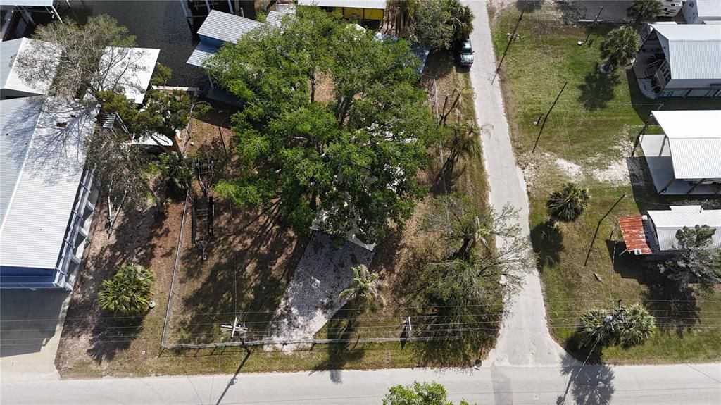 En Venta: $329,000 (0.40 acres)