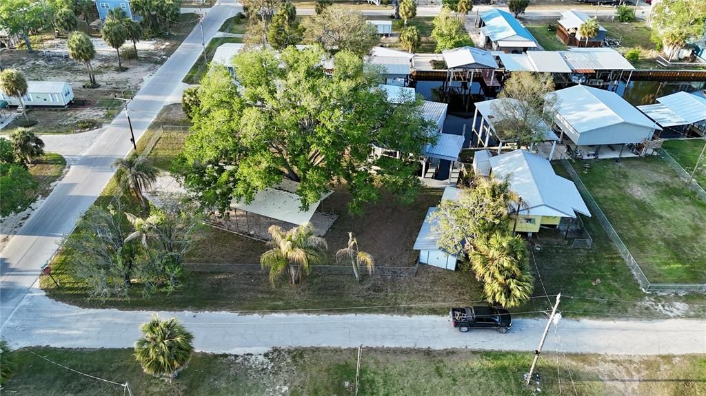 En Venta: $329,000 (0.40 acres)