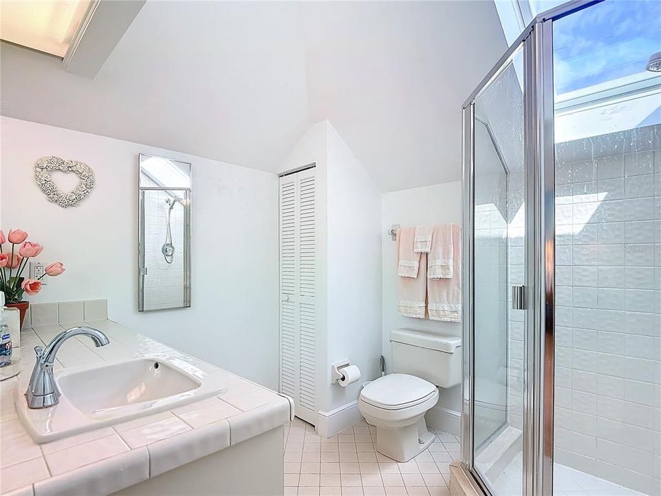 For Sale: $3,900,000 (4 beds, 4 baths, 2152 Square Feet)