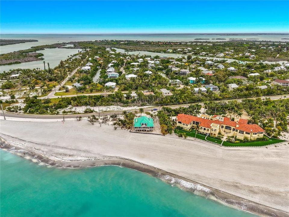 For Sale: $3,900,000 (4 beds, 4 baths, 2152 Square Feet)