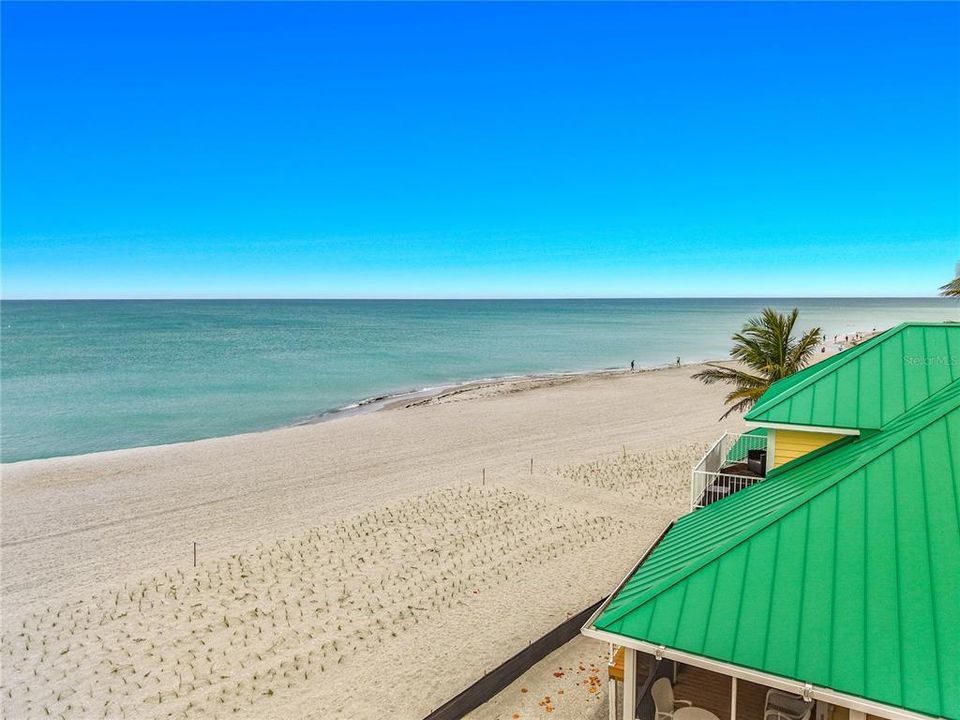 For Sale: $3,900,000 (4 beds, 4 baths, 2152 Square Feet)