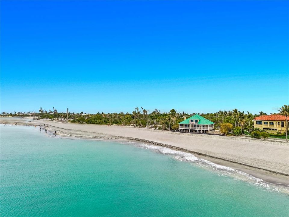 For Sale: $3,900,000 (4 beds, 4 baths, 2152 Square Feet)